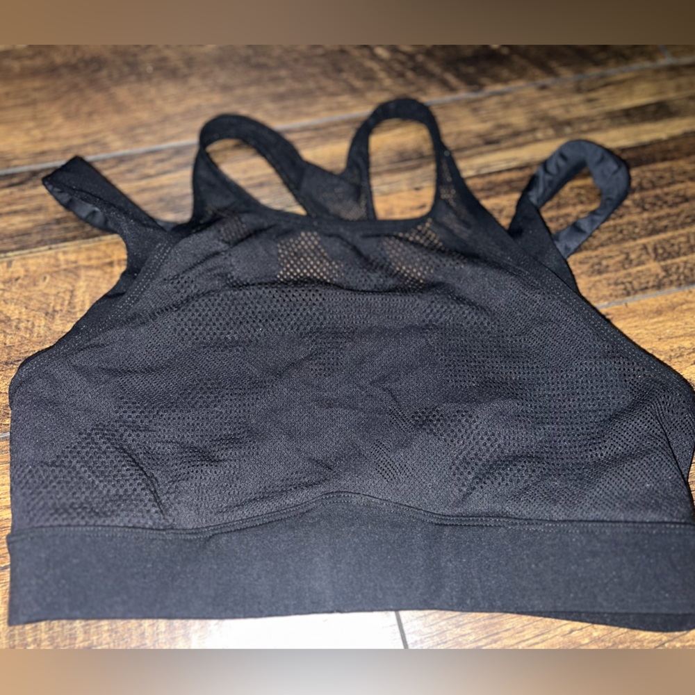 Gently used mesh and camo ZYIA Bra. Size medium. 2 in 1 bra.